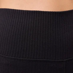 Gerippte Leggings aus recyceltem Polyamid