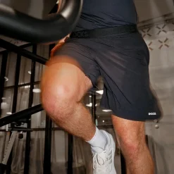 Kurze Sporthose mit Logo Herren