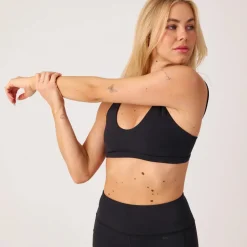 Premium Sport-BH Multi-Strap aus recycelten Polyamid