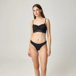 Seamless Tanga mit Spitze