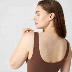 Shaping Body mit breiten Trägern