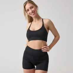 Sport Hot Pants aus recyceltem Polyester