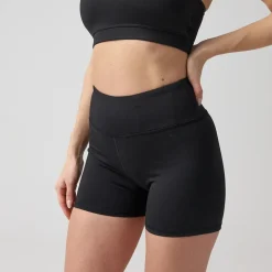 Sport Hot Pants aus recyceltem Polyester